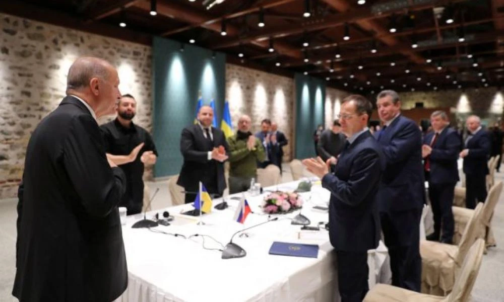 Ουκρανία: Σε ρόλο διαμεσολαβητή και πάλι ο Ερντογάν .... - Αμετακίνητος ο Ζελένσκι για το Άζοφσταλ